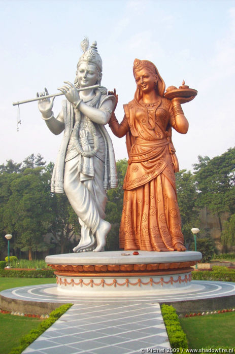 Hindu statues, Route 8, Haryana, India, India 2009,travel, photography,favorites
