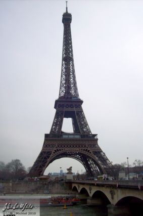 Eiffel Tower, Seine river, Paris, France, Paris 2010,travel, photography,favorites
